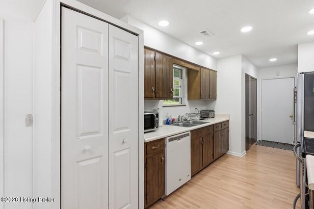 2010 Oriole Dr, Elizabethtown, KY 42701