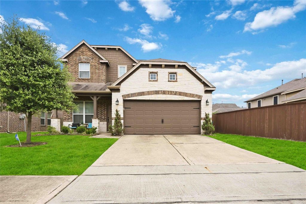 14702 Meadow Acre Trail, Houston, TX 77049