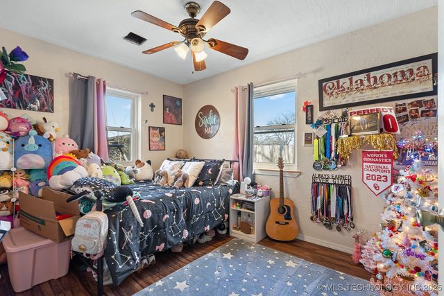 7262 Wallace, Sulphur, OK 73086