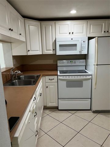 10845 SW 112th Ave 107, Miami, FL 33176