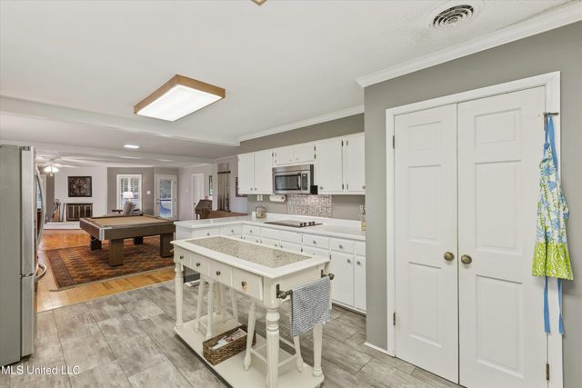 1025 Jo Ann Drive, Southaven, MS 38671
