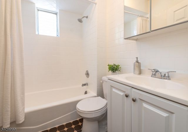 229 Lindsley Ave, South Orange Village Twp., NJ 07079