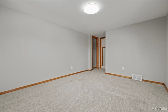 380 Roncroff Drive, North Tonawanda, NY 14120