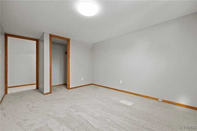 380 Roncroff Drive, North Tonawanda, NY 14120