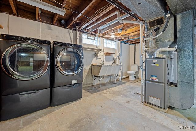 380 Roncroff Drive, North Tonawanda, NY 14120