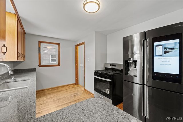 380 Roncroff Drive, North Tonawanda, NY 14120