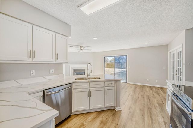 239 DEMPSEY WAY, Orlando, FL 32835