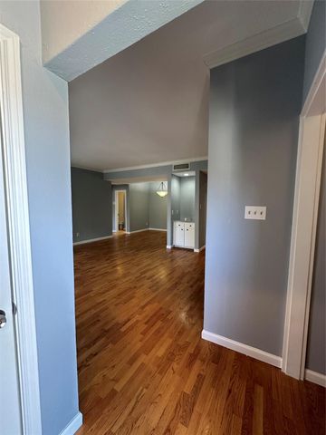 714 Bering Drive 36, Houston, TX 77057