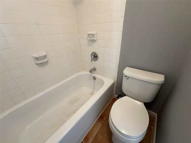 714 Bering Drive 36, Houston, TX 77057