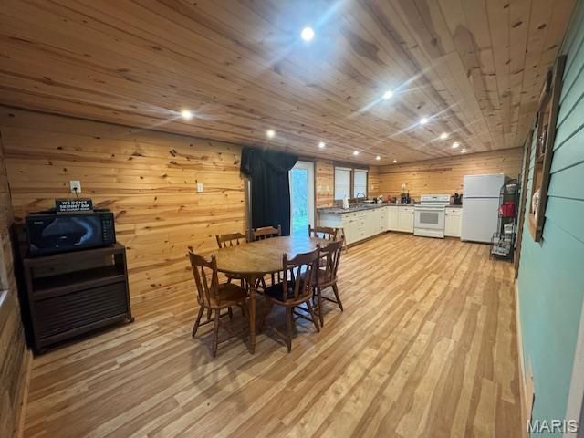 2390 Wrights Lodge Road, St Clair, MO 63077