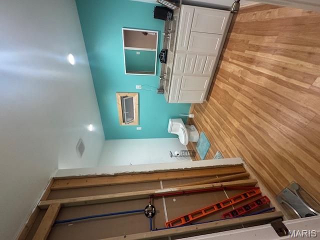 2390 Wrights Lodge Road, St Clair, MO 63077