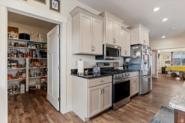 1208 N 2700 W, Tremonton, UT 84337