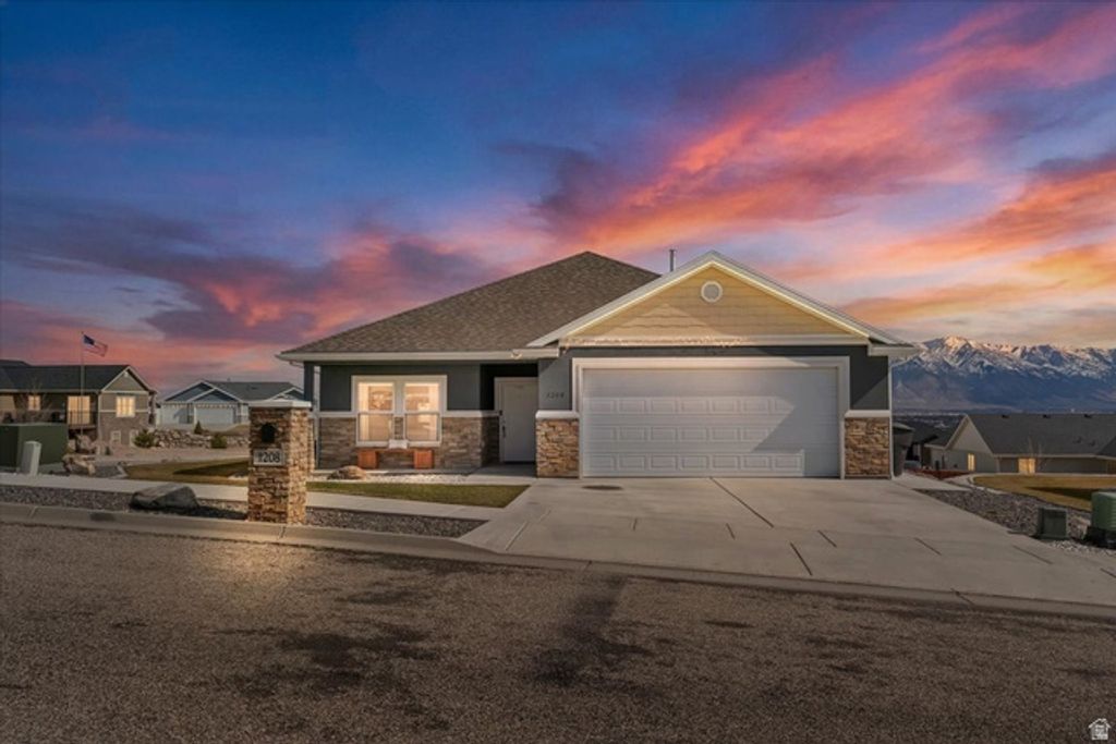 1208 N 2700 W, Tremonton, UT 84337