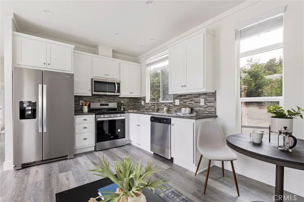 1460 Main 119, Cambria, CA 93428