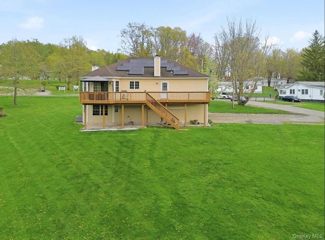 199 Old Sylvan Lake Road, Hopewell Junction, NY 12533