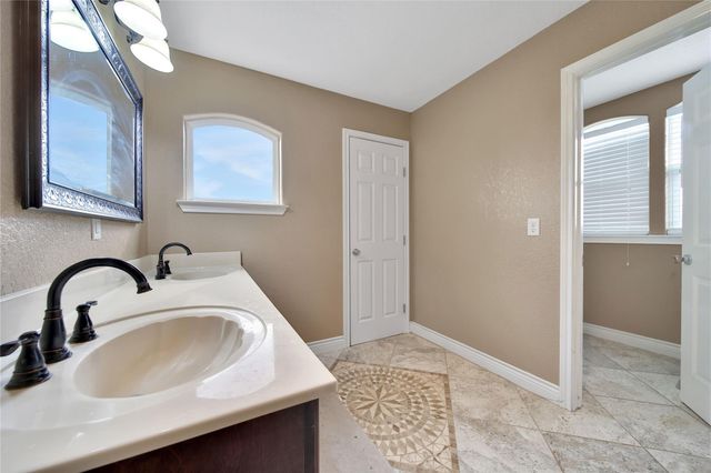 22 O'bannon Ranch Road, Huntsville, TX 77320