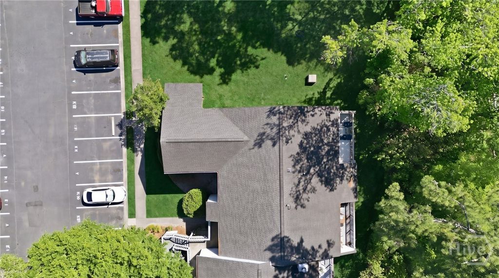 Image 14 of property listing at 103 Shoals Drive K12, Savannah, GA 31410