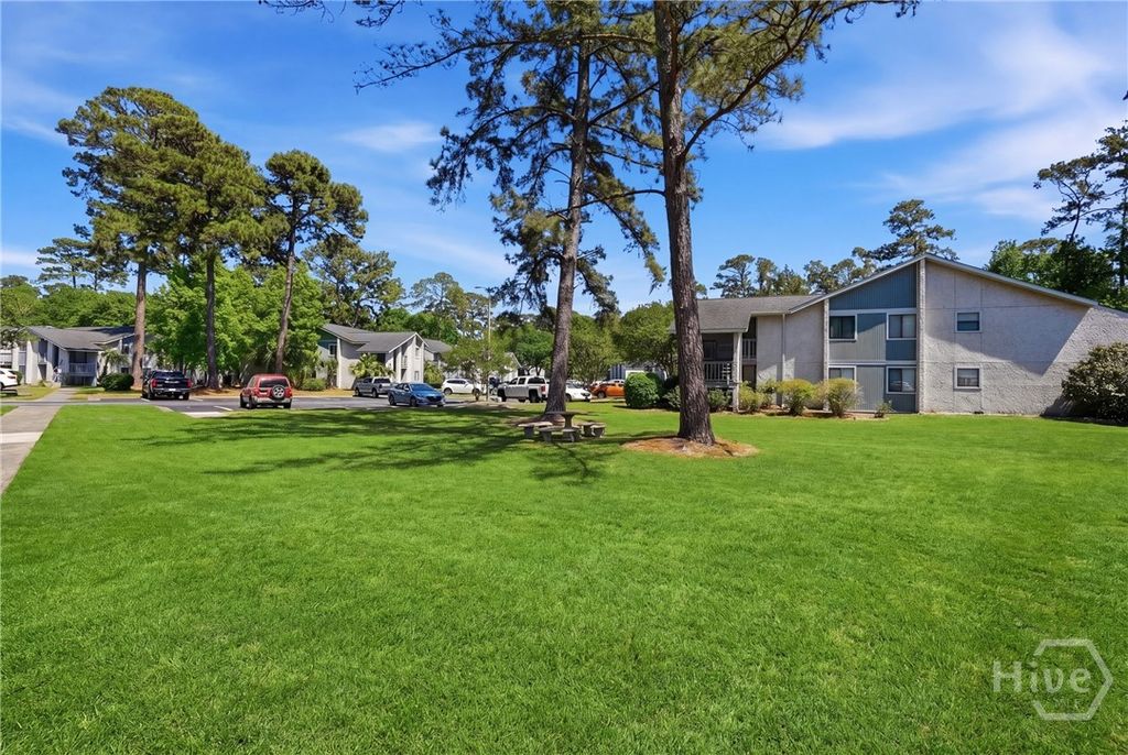 Image 17 of property listing at 103 Shoals Drive K12, Savannah, GA 31410