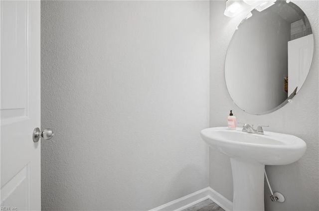 6325 Jonathans Cove DR, Virginia Beach, VA 23464