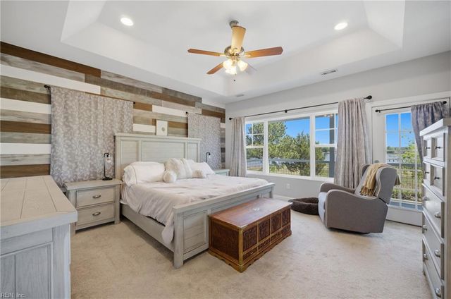 6325 Jonathans Cove DR, Virginia Beach, VA 23464