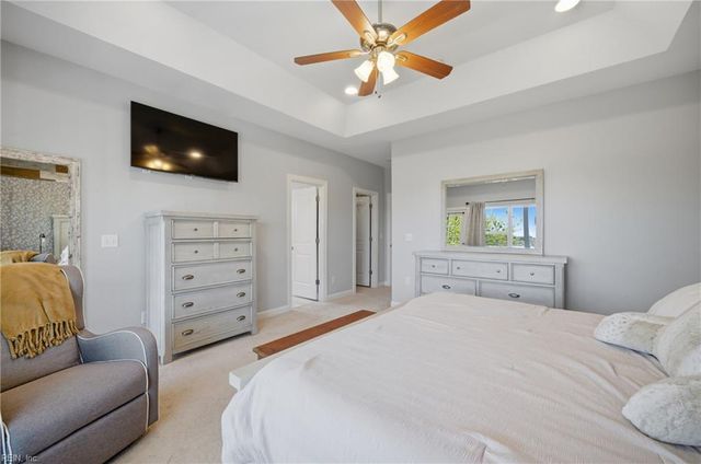 6325 Jonathans Cove DR, Virginia Beach, VA 23464