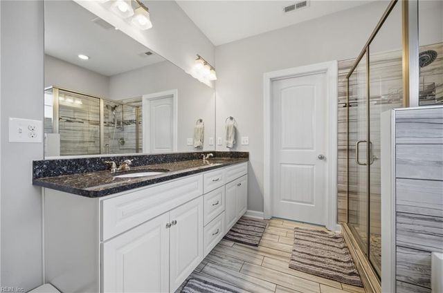 6325 Jonathans Cove DR, Virginia Beach, VA 23464