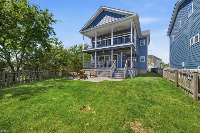 6325 Jonathans Cove DR, Virginia Beach, VA 23464