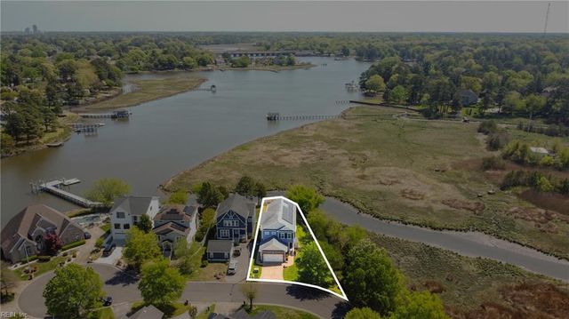 6325 Jonathans Cove DR, Virginia Beach, VA 23464