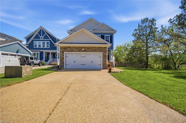 6325 Jonathans Cove DR, Virginia Beach, VA 23464