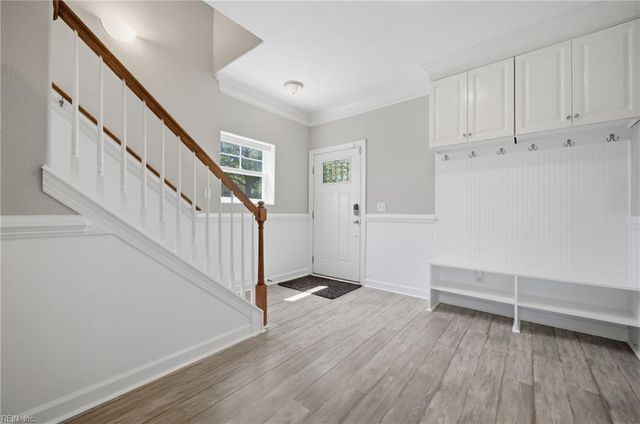 6325 Jonathans Cove DR, Virginia Beach, VA 23464