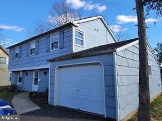 32 PALFREY LANE, Willingboro, NJ 08046