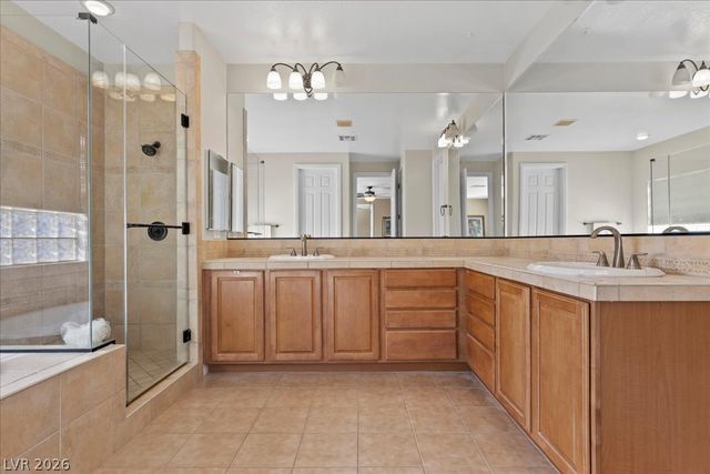 7418 Bugler Swan Way, North Las Vegas, NV 89084