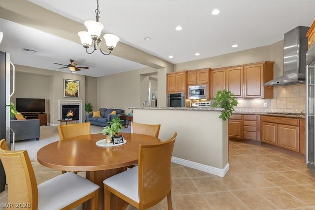 7418 Bugler Swan Way, North Las Vegas, NV 89084