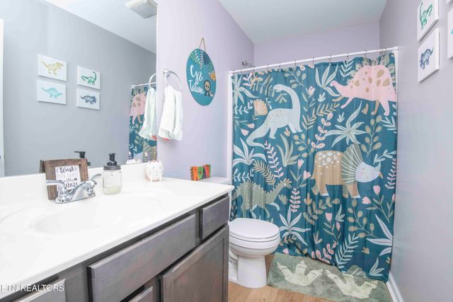 7633 Dupree Rd, Knoxville, TN 37920