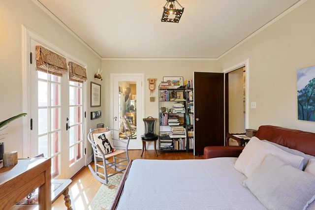 1027 Adella, Coronado, CA 92118