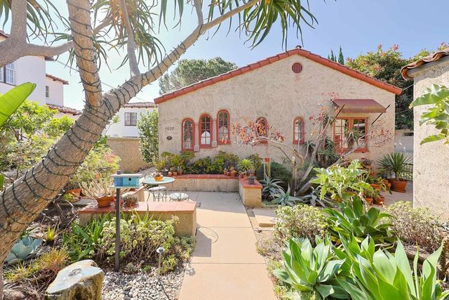 1027 Adella, Coronado, CA 92118