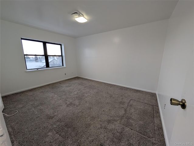 209-28 Hillside Avenue 2nd Fl, Queens Village, NY 11427