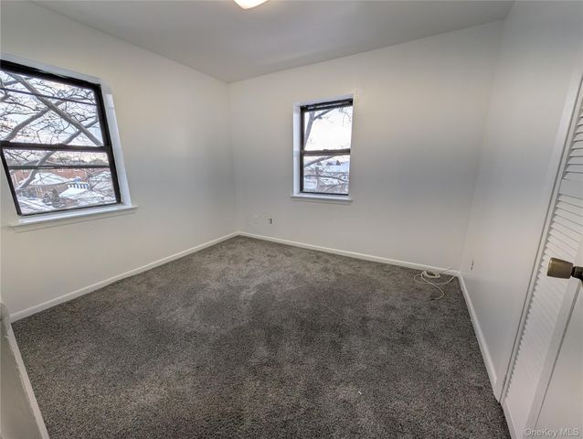 209-28 Hillside Avenue 2nd Fl, Queens Village, NY 11427