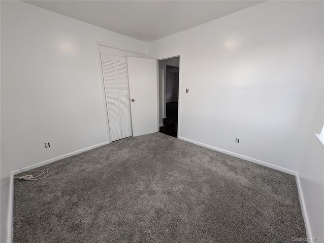 209-28 Hillside Avenue 2nd Fl, Queens Village, NY 11427