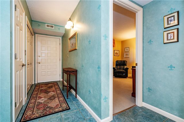 650 East Greenwich Avenue 5-108, West Warwick, RI 02893