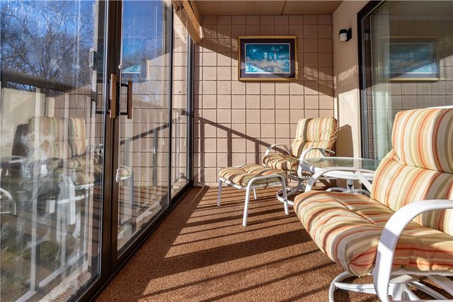 650 East Greenwich Avenue 5-108, West Warwick, RI 02893