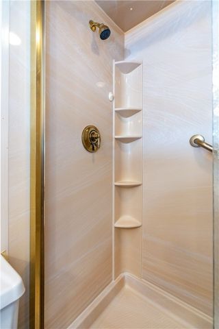 650 East Greenwich Avenue 5-108, West Warwick, RI 02893