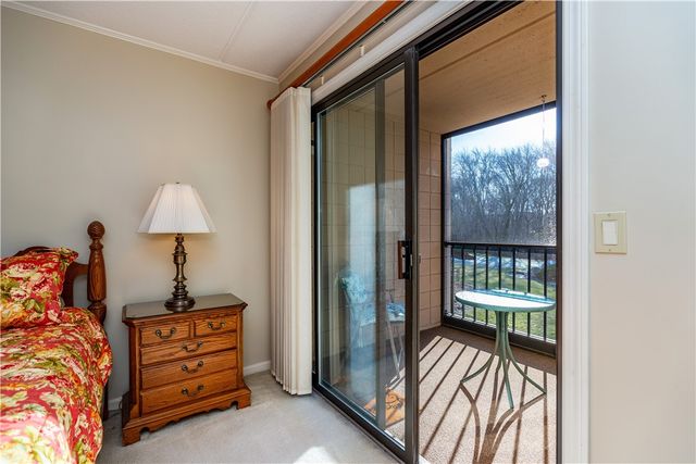 650 East Greenwich Avenue 5-108, West Warwick, RI 02893