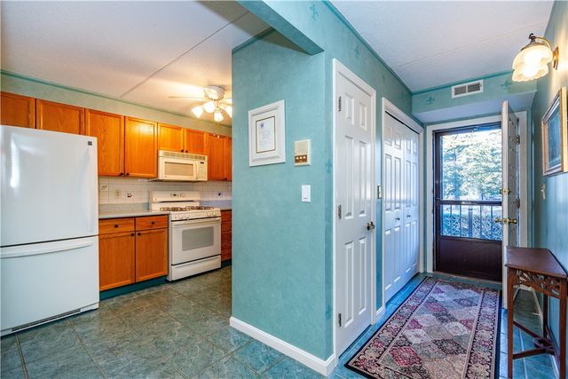 650 East Greenwich Avenue 5-108, West Warwick, RI 02893