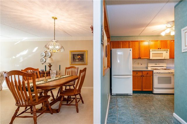 650 East Greenwich Avenue 5-108, West Warwick, RI 02893