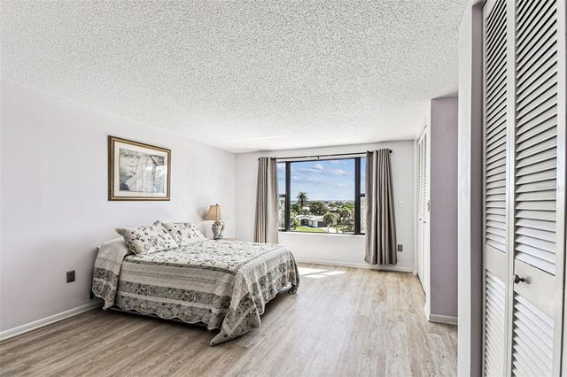 750 ISLAND WAY 401, Clearwater Beach, FL 33767