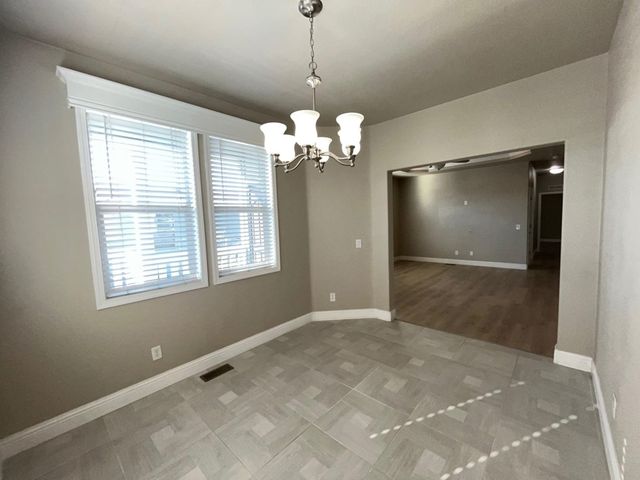 1541 Ortega Ave, Hayward, CA 94544