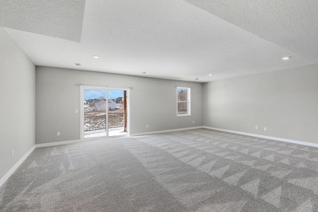 1216 Oak Tree Court, Carver, MN 55315