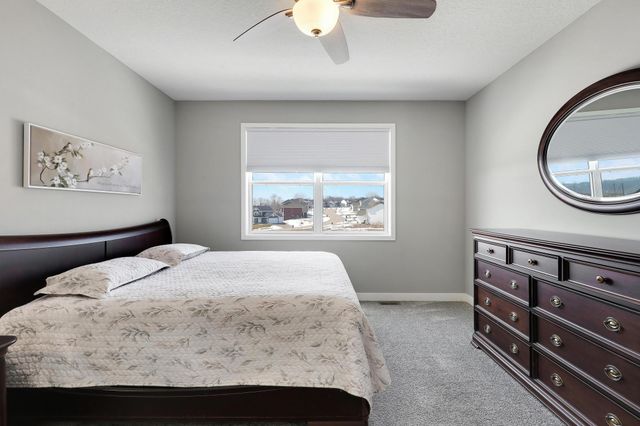 1216 Oak Tree Court, Carver, MN 55315