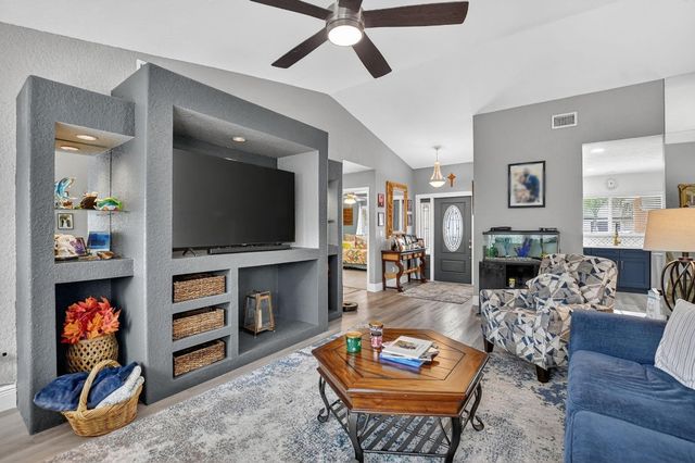 21725 Chimney Rock Park Circle, Boca Raton, FL 33428